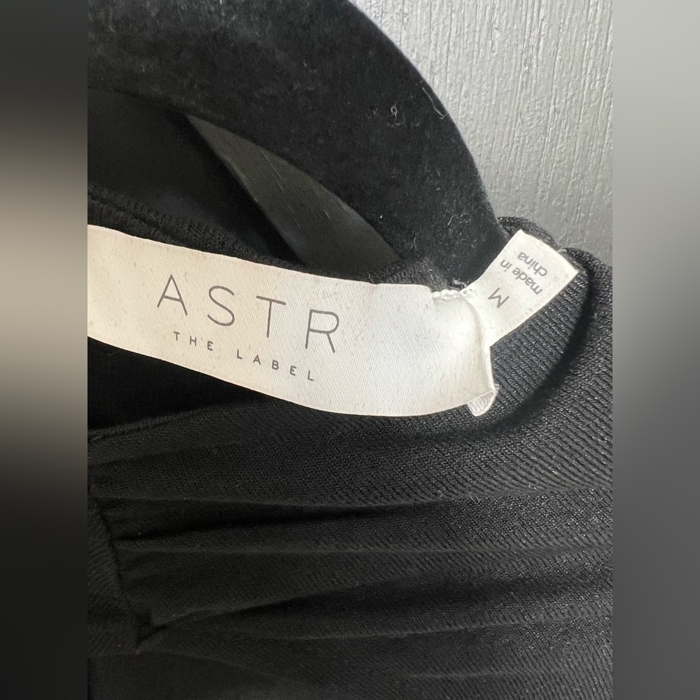 ASTR The Label Cristen Bodysuit in Black, Size Medium - Picture 9 of 10
